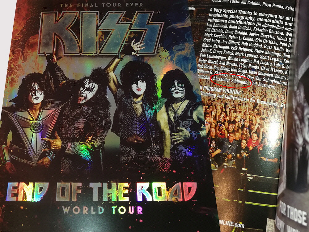 kiss end of the road tour book versions